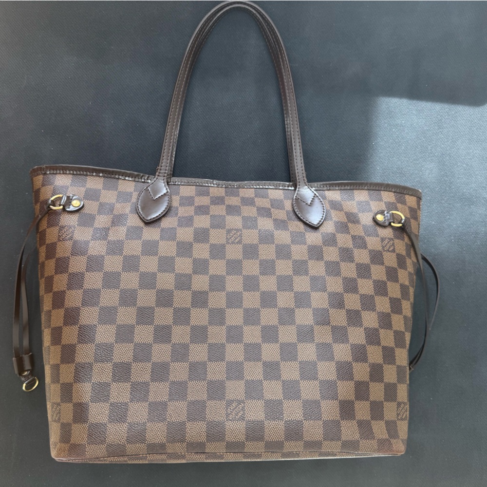 Louis Vuitton Red and Black Interior